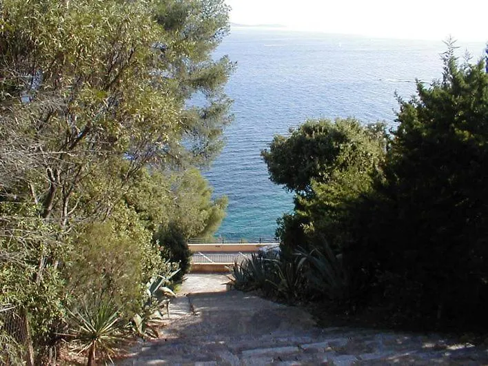 Joli 2 pièces 4 personnes VUE MER Cavalaire-sur-Mer France